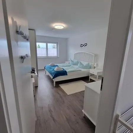 Moises Y Ruth Appartement *